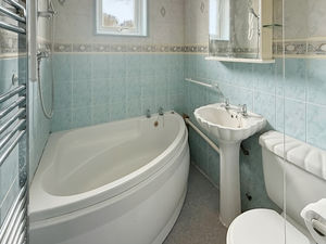 Photo 11- click for photo gallery